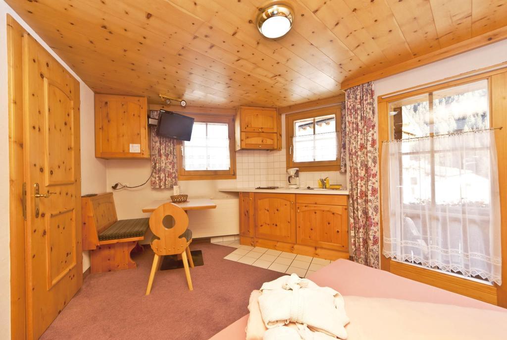 Appartement Laerchenhof سامنون الغرفة الصورة
