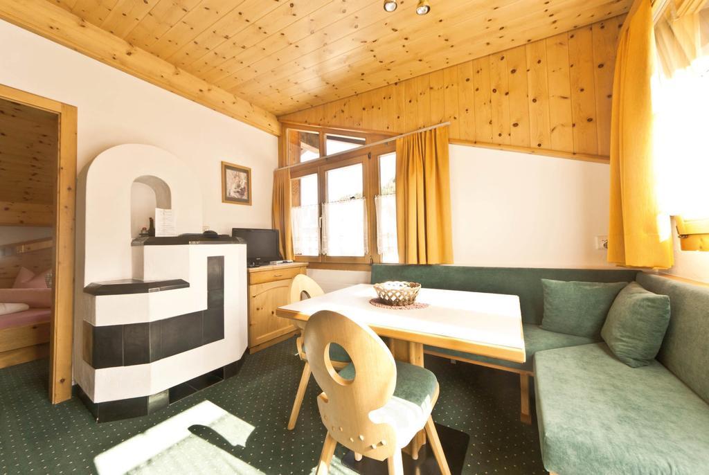 Appartement Laerchenhof سامنون الغرفة الصورة