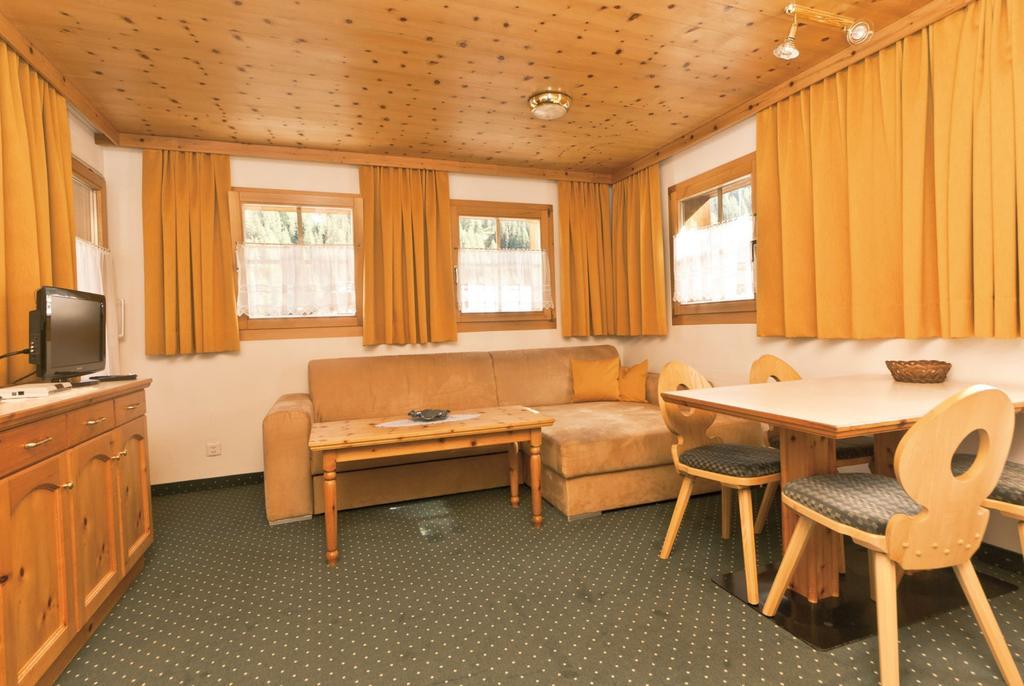 Appartement Laerchenhof سامنون الغرفة الصورة